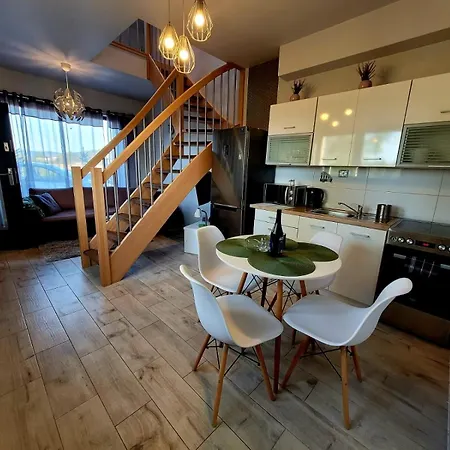 Apartament Koniczynka Apartment